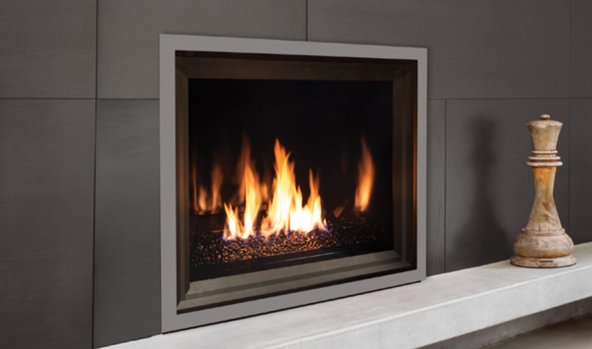 G39 Gas Fireplace (Glass Burner) - Fireplace Canada